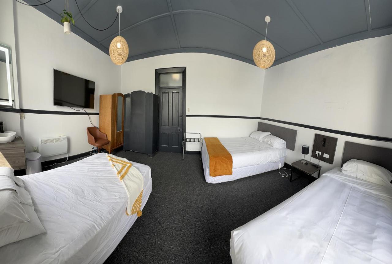 Railway Hotel Winton ภายนอก รูปภาพ