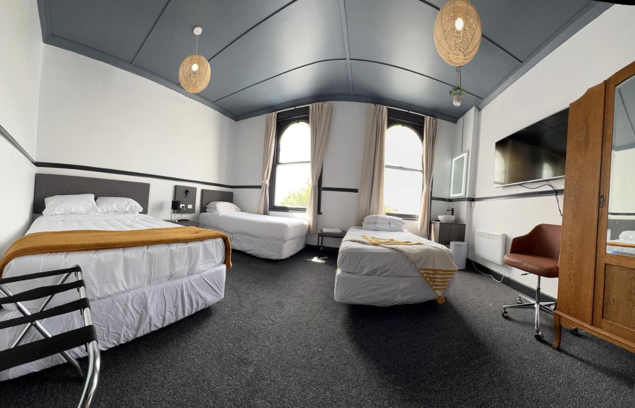 Railway Hotel Winton ภายนอก รูปภาพ